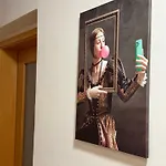 Premium Nova Gorica, Self Check-in With Code Access Oda ve Kahvaltı Nova Gorica