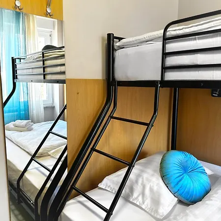 Bed and breakfast Premium Nova Gorica, Self Check-in With Code Access