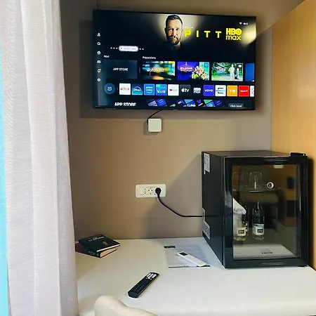 Premium Nova Gorica, Self Check-in With Code Access