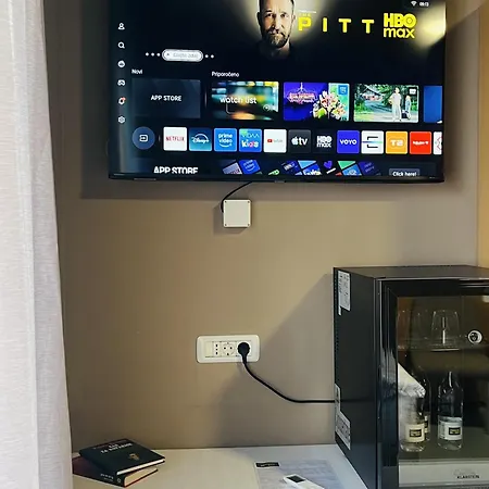 Premium Nova Gorica, Self Check-in With Code Access ノヴァ・ゴリツァ