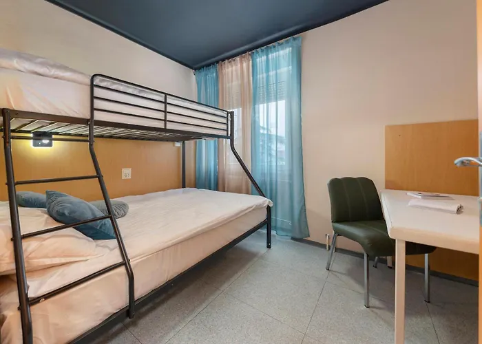 Premium Nova Gorica, Self Check-in With Code Access Bed & Breakfast 3*