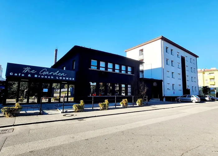 Premium Nova Gorica, Self Check-in With Code Access