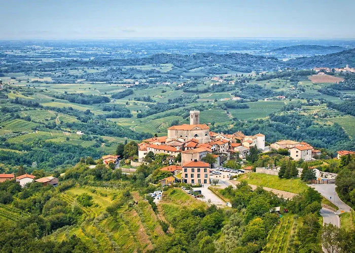 Premium Nova Gorica, Self Check-in With Code Access 3* Nova Gorica